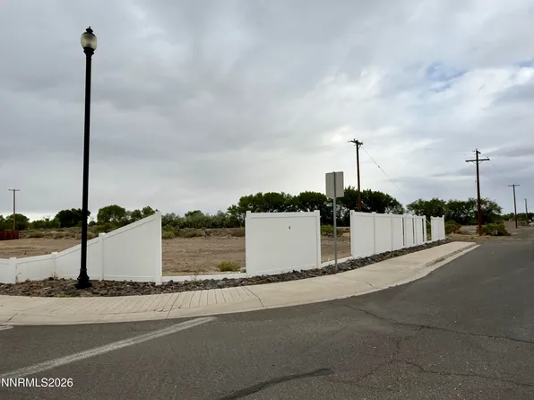 804 Maple Way, Fallon, NV 89406