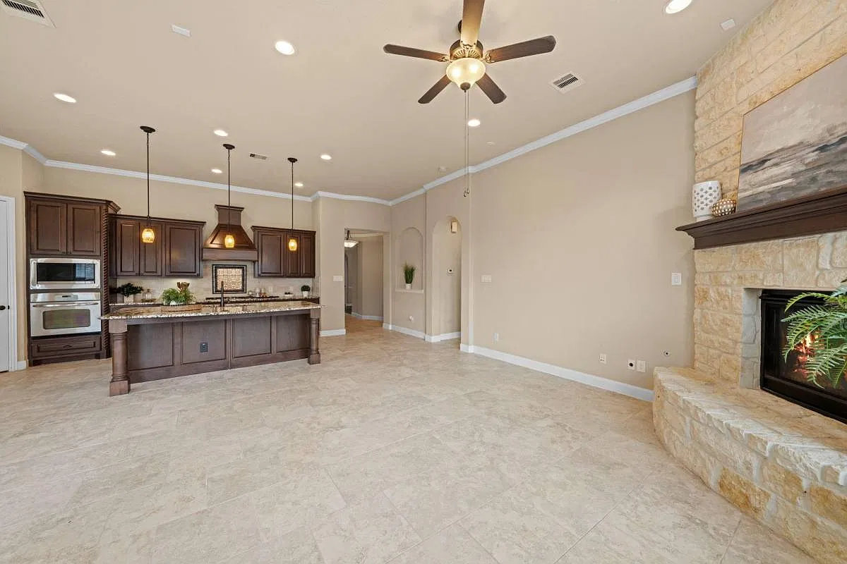12542 Charter Mill Lane in Cypress, TX 77433 — Photo 4