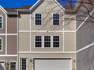 3013 SW Sharmin Ln, Ankeny, IA 50023