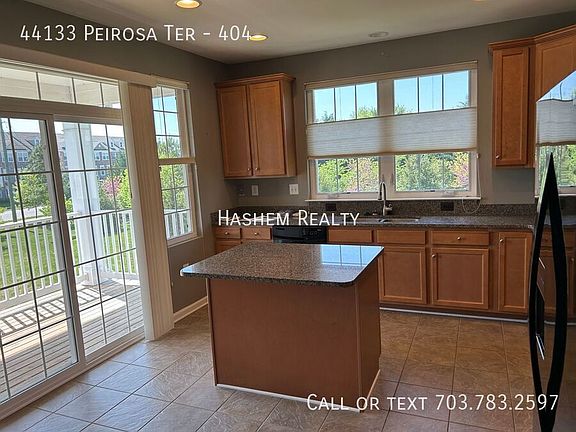 5th image of 44133 Peirosa Ter #404