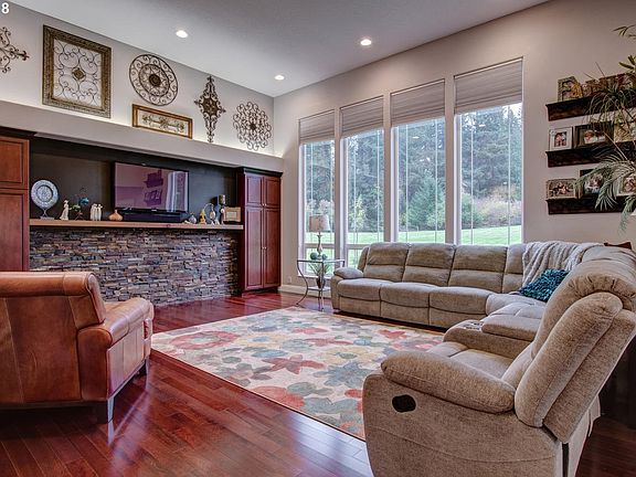 5th image of 5405 NE 146th St