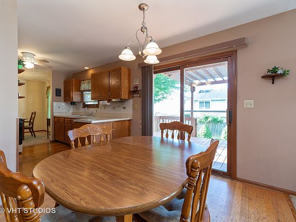 5th image of 3700 Hennepin Dr