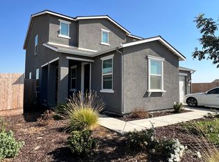 7216 Shooting Star Ct #1/2, Bakersfield, CA 93311