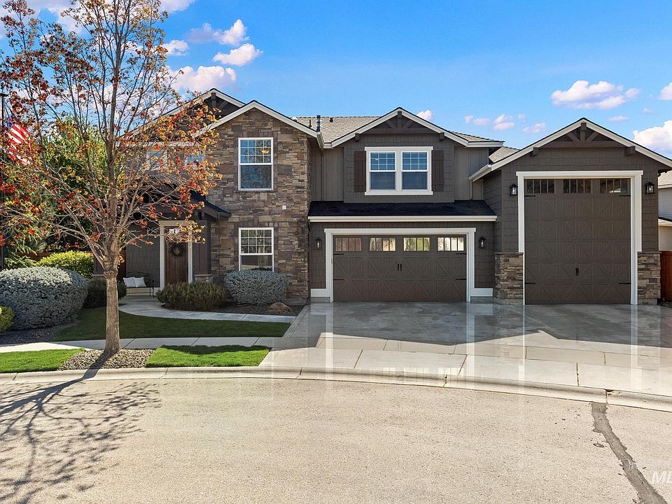 1st image of 5804 N Saguaro Hills Pl