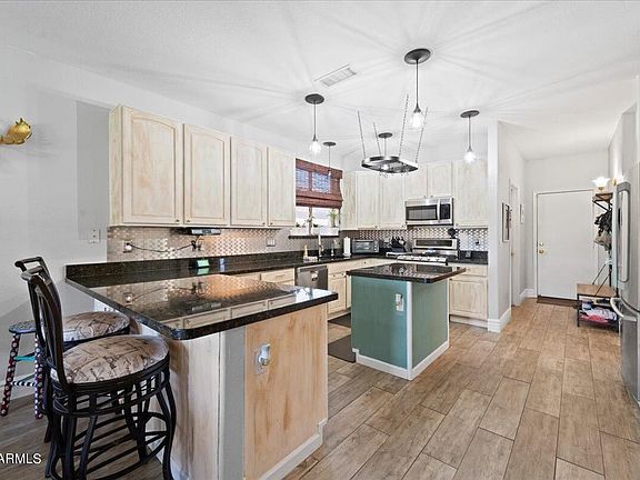 4th image of 26116 N 68th Ave