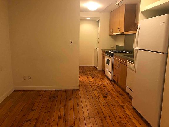 3rd image of 119 Garfield Pl #11