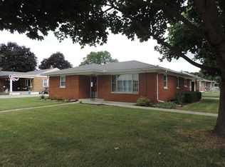201 W Lake Ave, New Carlisle, OH