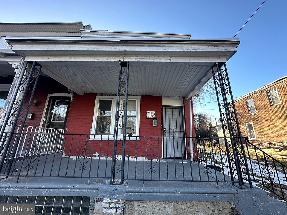 1st image of 6120 N Beechwood St