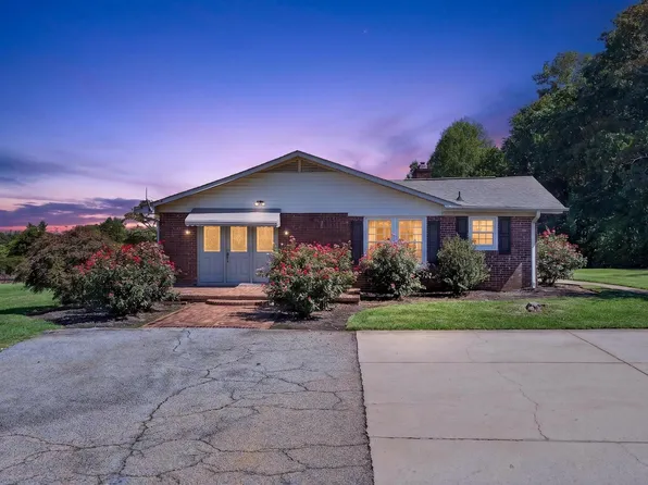 3858 N Highway 101, Greer, SC 29651