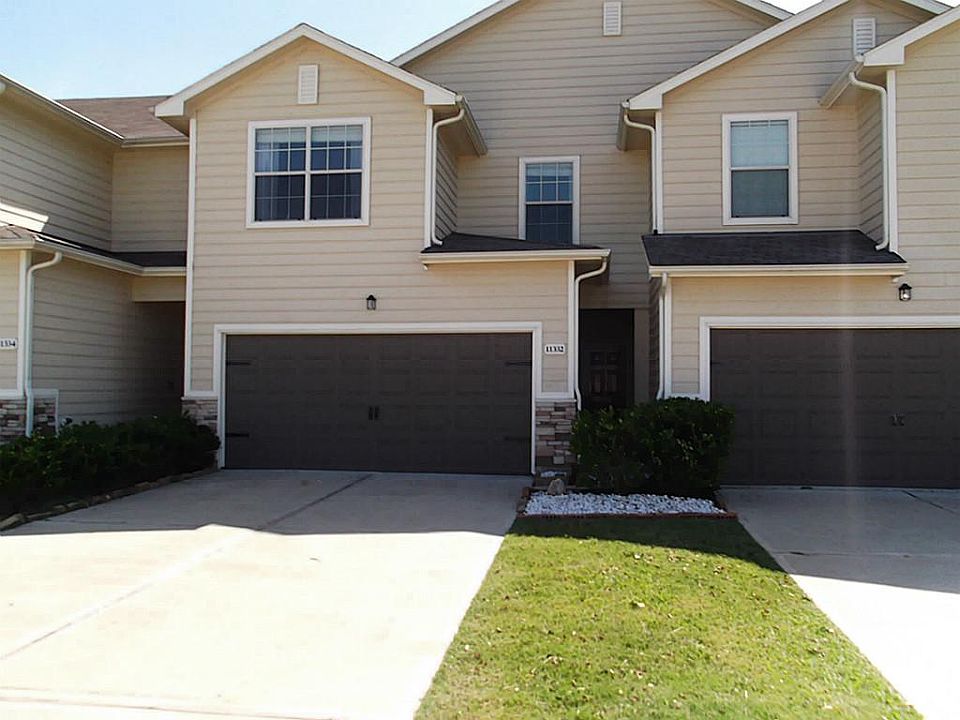 1st image of 11332 Champions Green Dr
