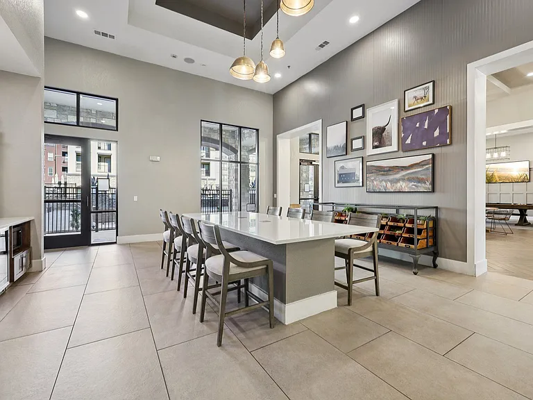 Luxia Craig Ranch — Photo 30