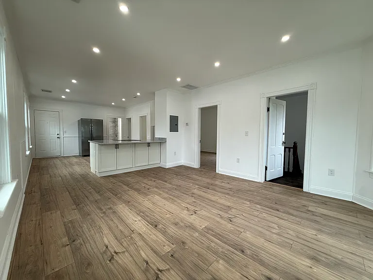 19 Reeves St #3 — Photo 7