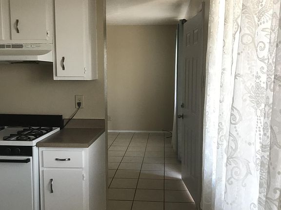 5th image of 3213 Alta Monte Ave NE #4
