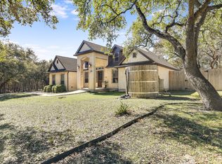 227 Oak Forest Dr, Boerne, TX 78006