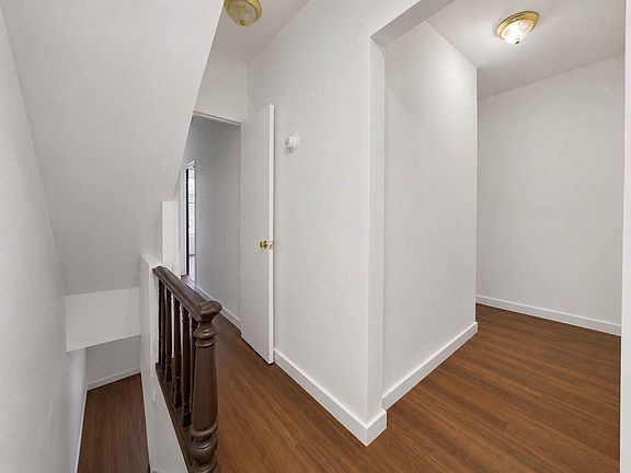 4th image of 67A Lewis Ave
