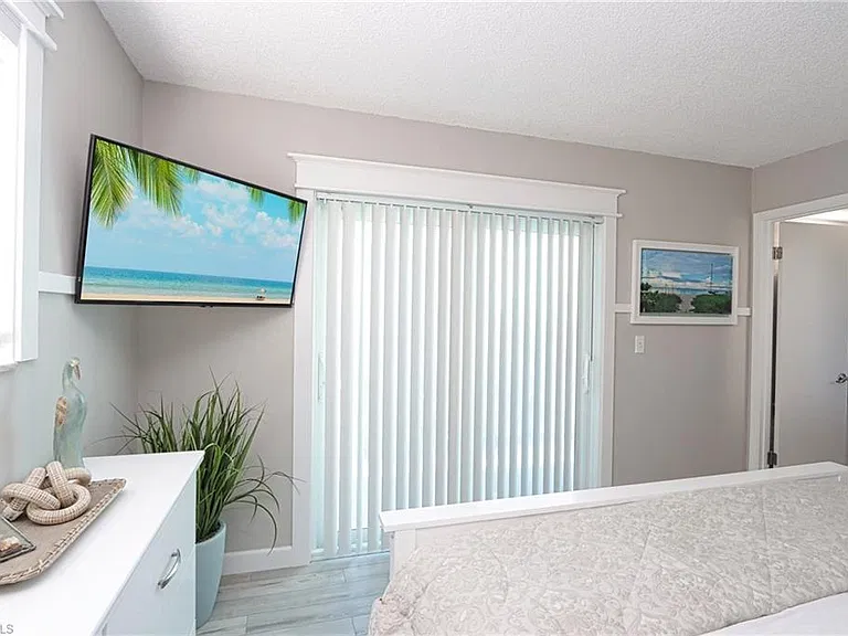 766 Central Ave #112 — Photo 11