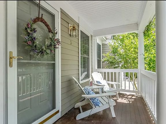 2nd image of 3 Paxton Ct