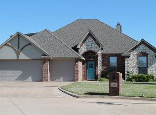 910 Crosscut Rd, Alabaster, AL 35007