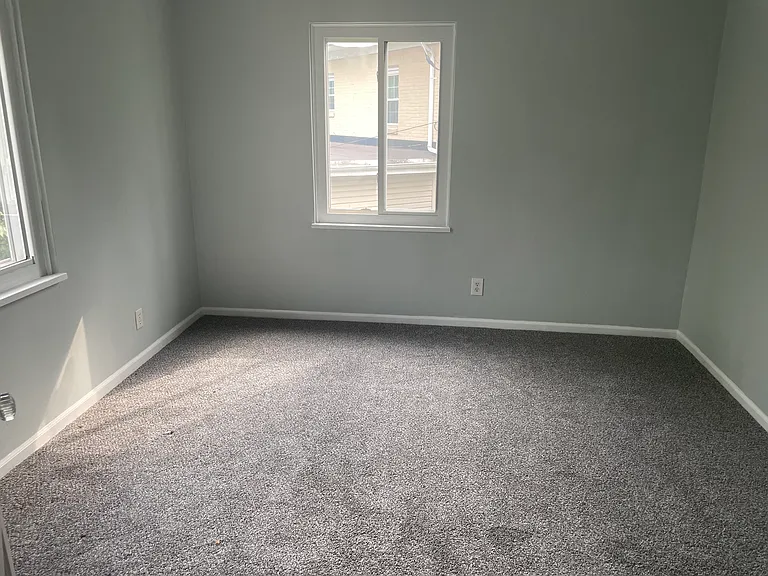 464 Avon Way — Photo 19