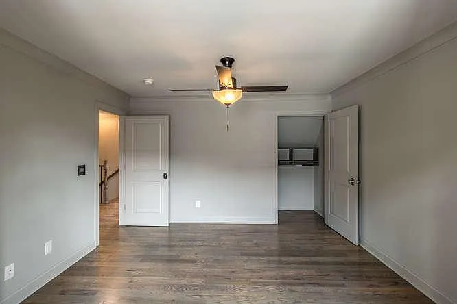 Unit Photo