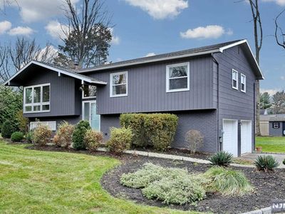 557 Sylvan Rd, River Vale, NJ, 07675