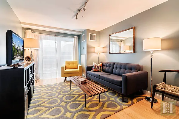 Rented by Halstead Real Estate | media 14
