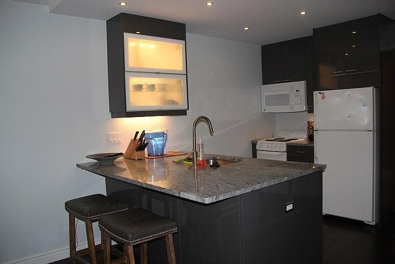 1st image of 35300 Woodward Ave #302-201-1