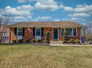 4736 Golfview Dr NE, Roanoke, VA 24019