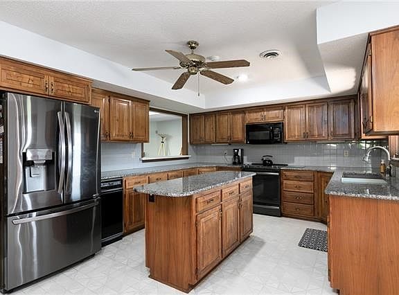 3rd image of 7320 NW Katie Cir