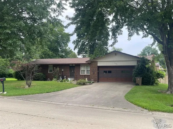 3126 Wisteria Dr, Cape Girardeau, MO 63701