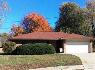 519 E Latoka Ct, Springfield, MO 65807