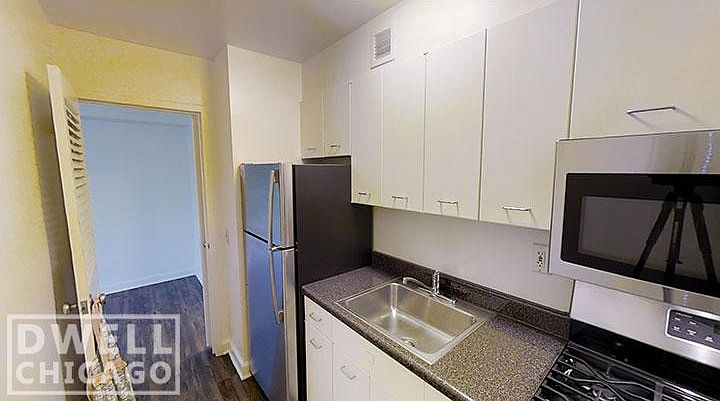 1st image of 1370 N Lake Shore Dr #1