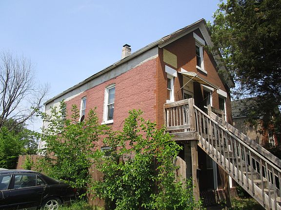 2nd image of 1540 S Kenneth Ave