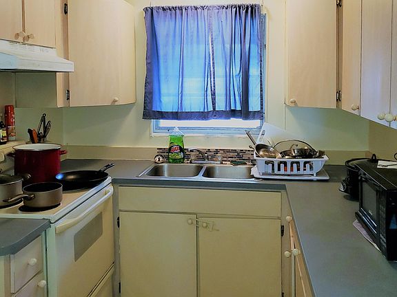 5th image of 1331 Phillips St