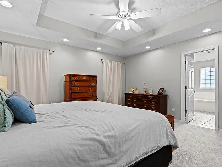 9939 Dreamway Dr — Photo 15