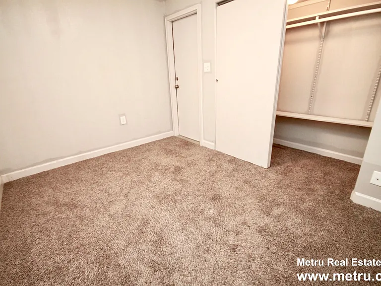 2801 W Logan Blvd #G — Photo 7