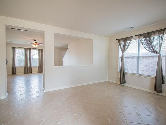 Living Room as you enter house