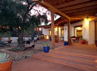 2321 E Calle Lustre, Tucson, AZ 85718