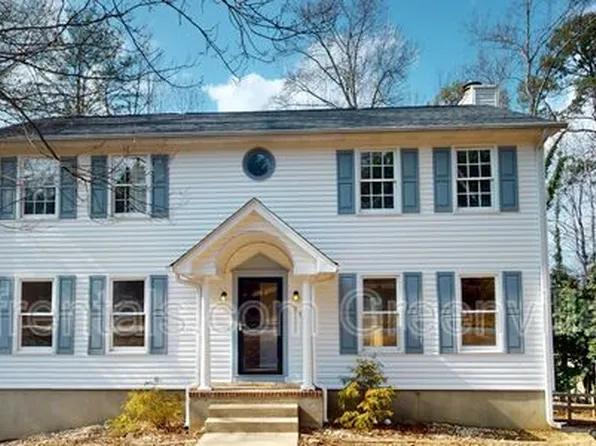 710 Stallings Rd, Taylors, SC 29687