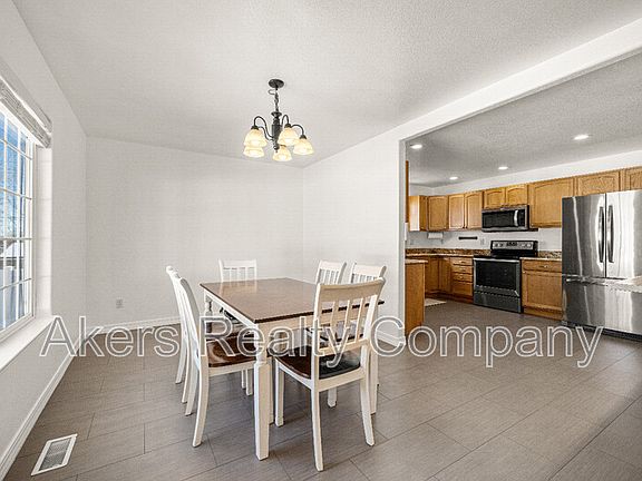 5th image of 2143 Teal Ct