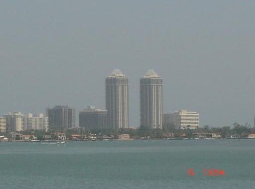 4th image of 1801 S Treasure Dr APT 521