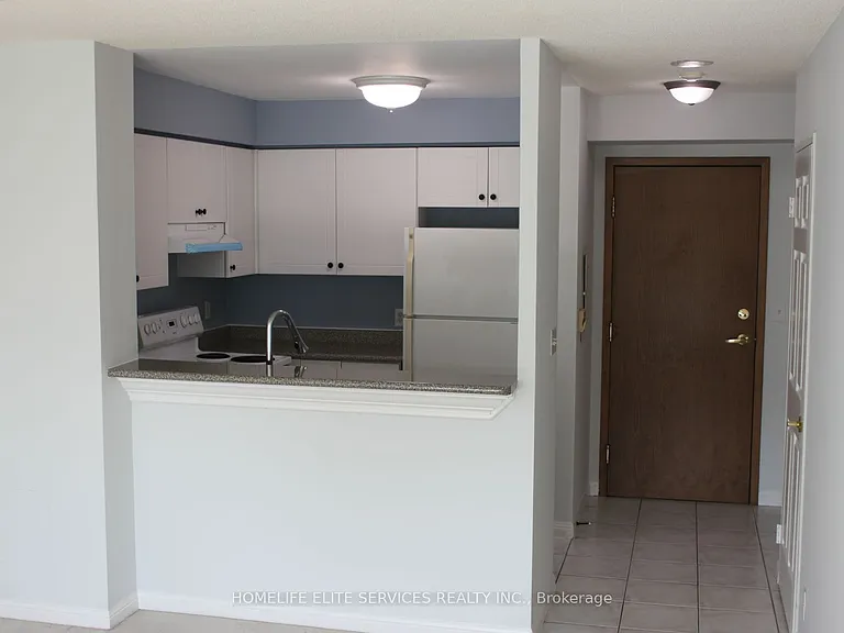 11 Lee Centre Dr #1615 — Photo 6