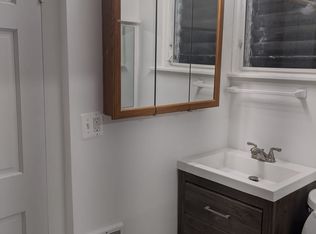 5871 N 6th St, Philadelphia, PA 19120
