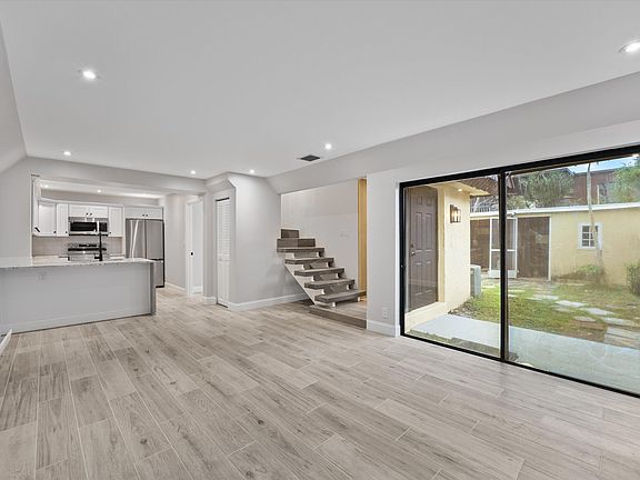2nd image of 3508 E Gardens East Drive E #B