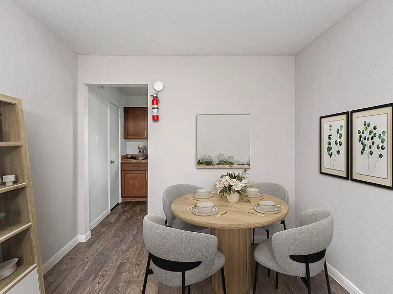 The Ellis Apartments — Photo 22