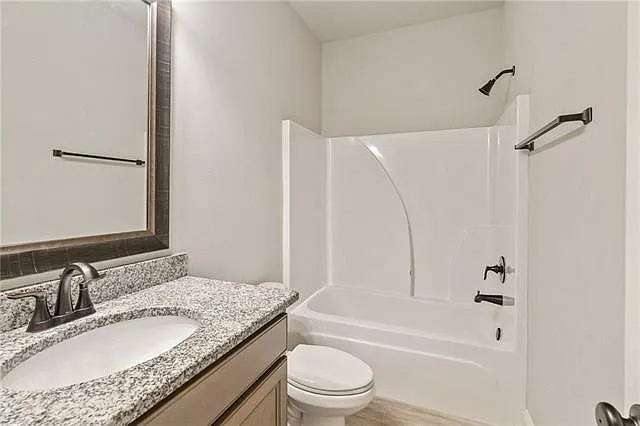 736 Jackson Ct — Photo 21