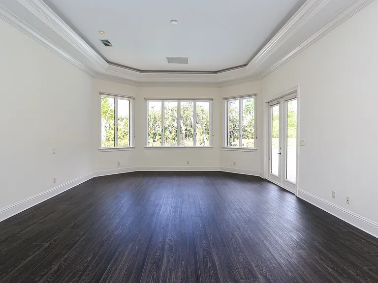 823 Cassena Rd — Photo 48