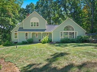 16 Skylar Dr, Southborough, MA 01772