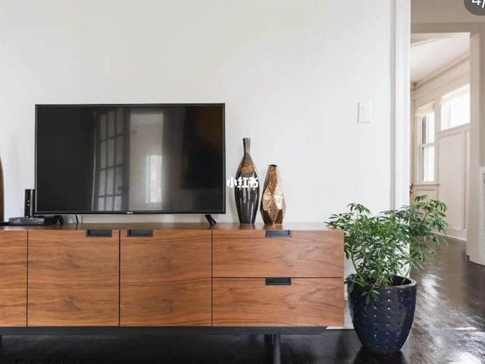 1st image of 140 Hendricks Ave #3