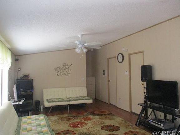 3rd image of 11086 W Bonanza Ave